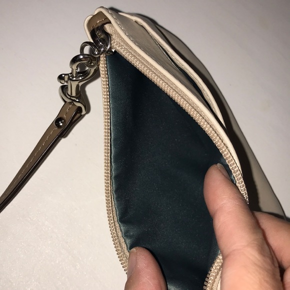 Small Coach Wrislet - Picture 6 of 6